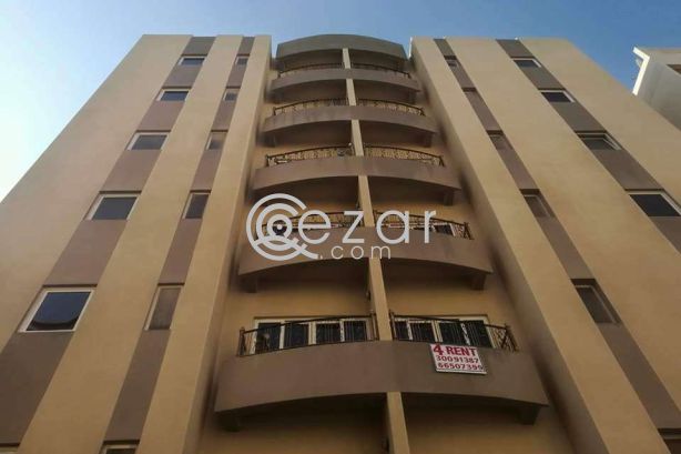 Semi furnished 2bedrooms appartment in bin mahmoud photo %index%