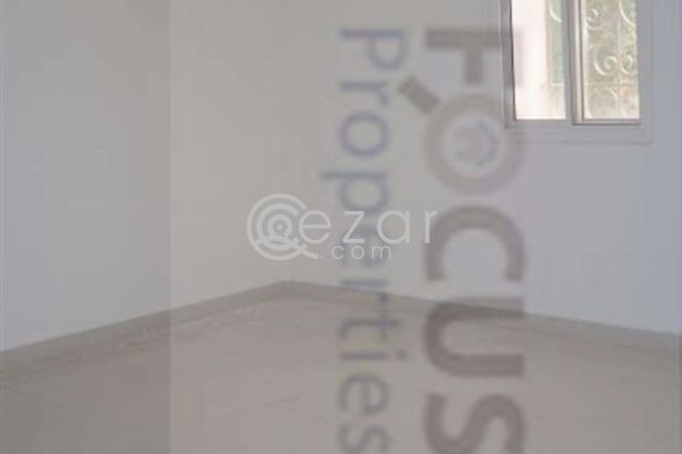 VERY SPACIOUS 6BHK UNFURNISHED STAND ALONE VILLA IN GHARAFFA - صورة %index%