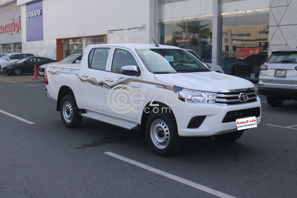 Toyota HILUX 2024  4x4 photo 5