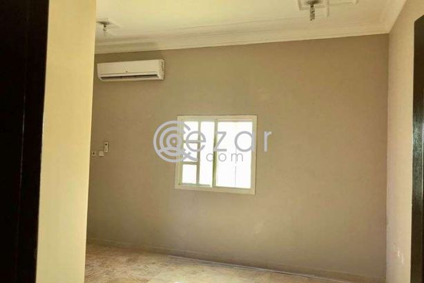 FAMILY HOME FOR RENT photo %index%