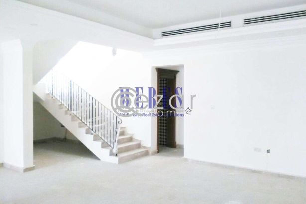 5 Bedroom Stand Alone Villa in Al Waab - صورة %index%