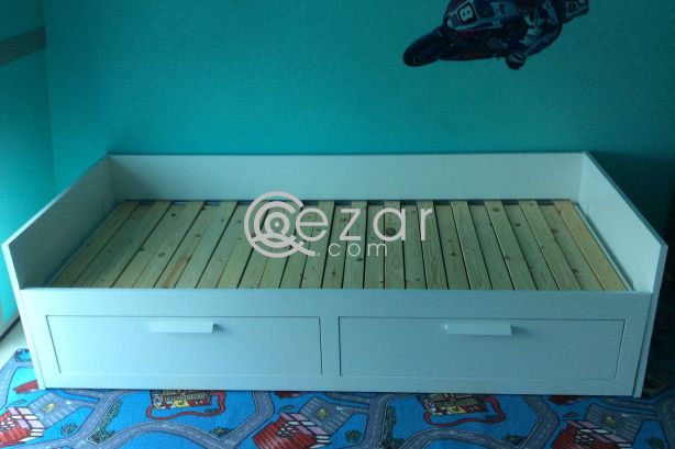 Beds and furniture photo 4