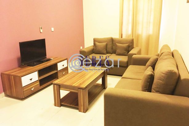 1 BHK Fully Furnished in Mugalina - صورة %index%