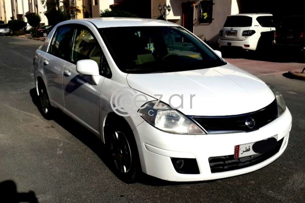 Nissan tiida 2012 photo 3