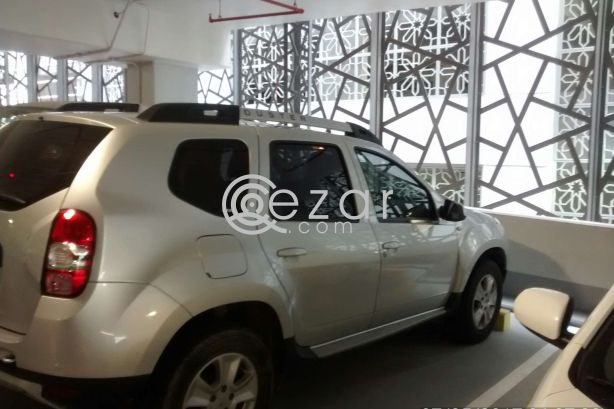 Duster 2015 used by expat woman - صورة 1