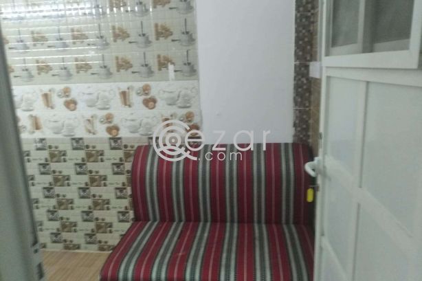READY TO OCCUPY 1 BHK FURNISHED FAMILY ROOM FOR RENT NEAR AL MANSOURA METRO -DOHA photo %index%