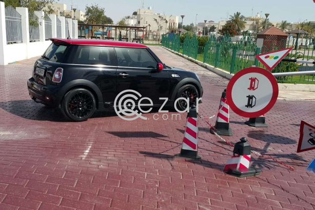 Mini John Cooper works 2013 like new - صورة 5