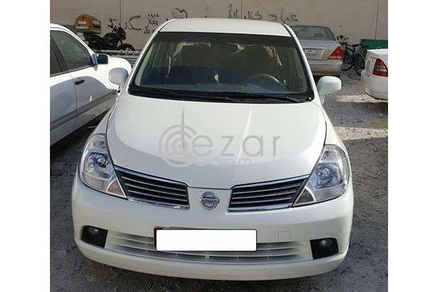 Nissan Tiida 2008 photo 1