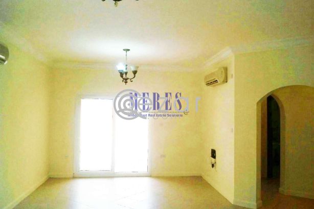 2 Bedroom Apartment Villa in Abu Hamour photo %index%