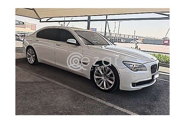 FOR SALE BMW 750I MODEL 2009 FULL OPTION photo 4
