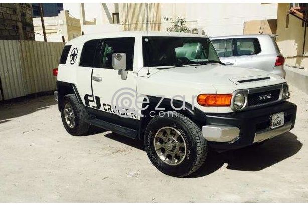 2012 perfect FJ cruiser main condition - صورة 9