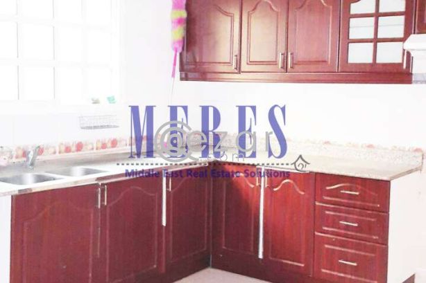 5 Bedroom Stand Alone Villa in Al Hilal - صورة %index%