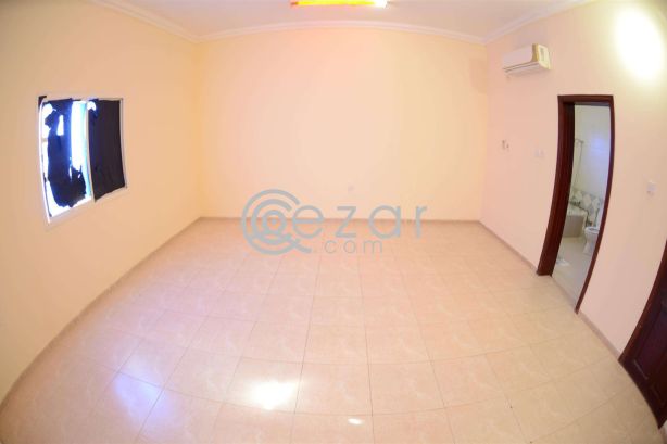 Bedspace / Room available for Bachelor's: Old Airport photo 4