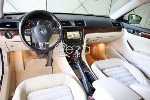 VOLKSWAGEN PASSAT 2013 - صورة 6