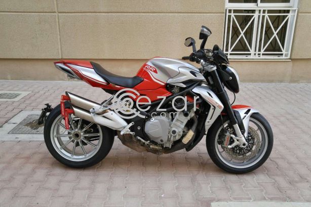 MV AGUSTA BRUTALE 1090 RR - صورة 2