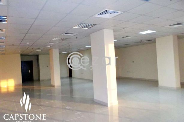 Spacious Office Space located in Najma photo %index%
