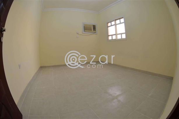 UN FURNISHED 1 BHK APARTMENT IN OLD SALATHA - صورة %index%