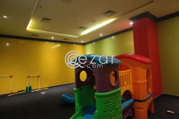 LUXURY WELL FURNISHED FLAT WITH LOW RENT - صورة %index%