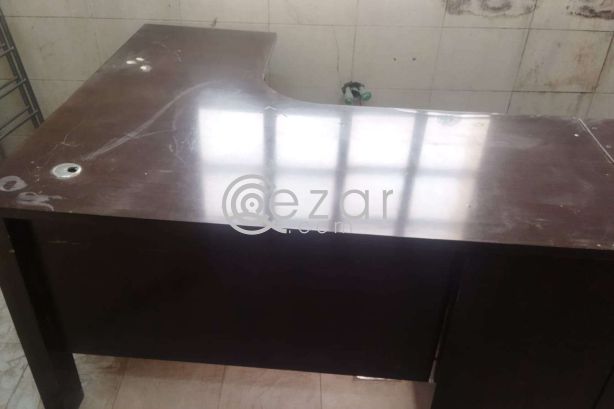 5 desk difrent model one Sofa 3 Sitter with Tea Table free photo 2