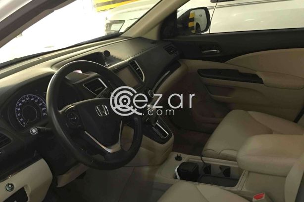 Honda CR-V / Top of the Range / Like New photo 5
