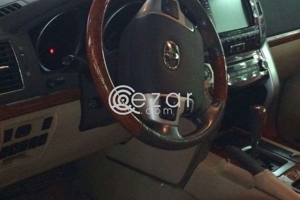 LAND CRUISER FOR RENT photo 4