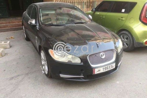 Jaguar XF 2009 photo 4