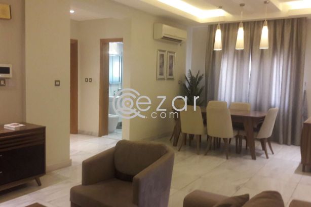 Fully furnished 3 bedroom flat al sadd photo %index%