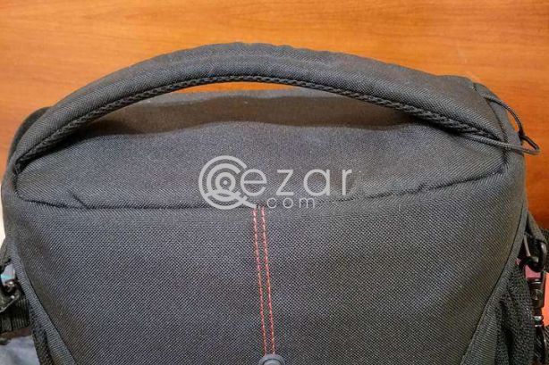 Canon EOS 1200D DSLR photo 3