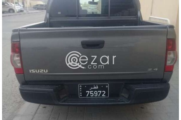 2009 Isuzu DMAX - صورة 1