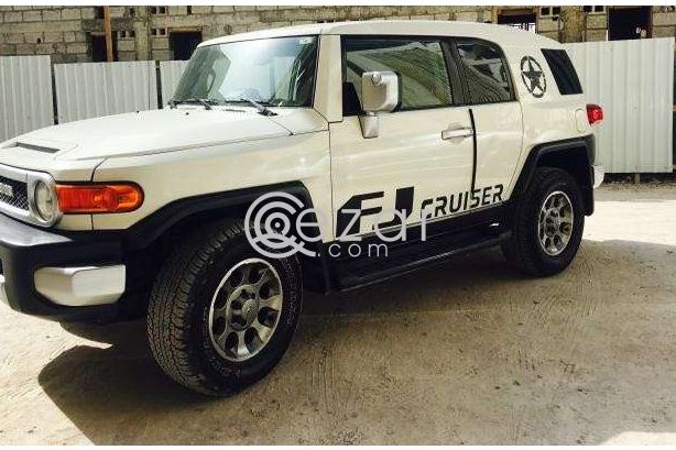 2012 perfect FJ cruiser main condition - صورة 4
