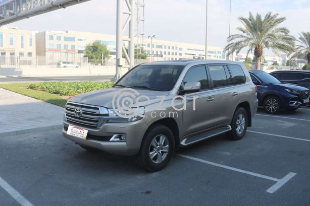 Toyota Land Cruiser  - GXR  2018 - صورة 4