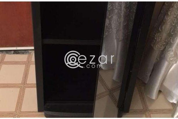 Glass door cabinet- New photo 2