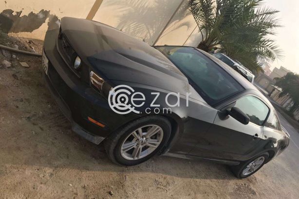 FORD MUSTANG_2011 photo 1