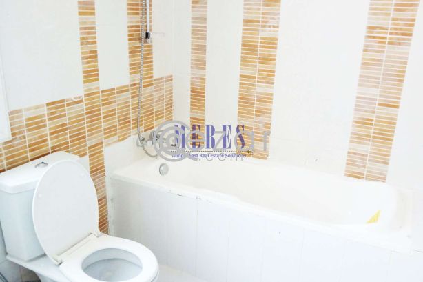 5 Bedroom Villa in a Compound in Abu Hamour photo %index%