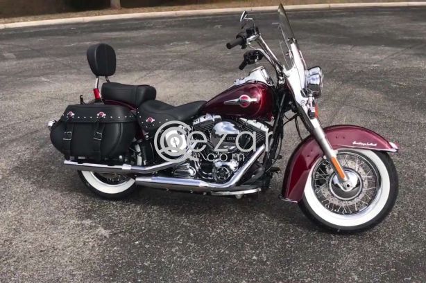 2017 HARLEY DAVIDSON FLSTC HERITAGE SOFTAIL CLASSIC photo 1
