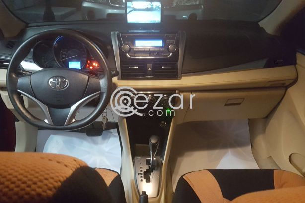 Toyota Yaris 2015 (RED) photo 2