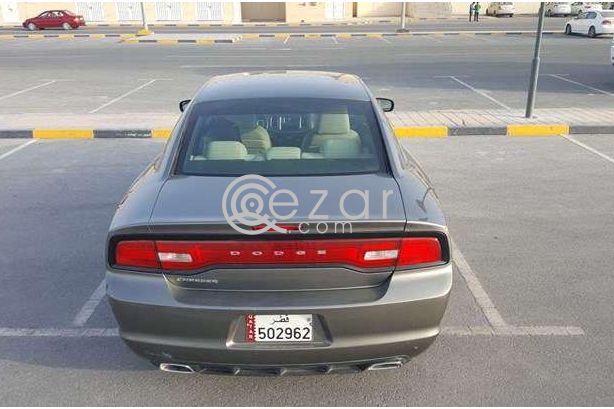 Dodge charger 2012 v6 photo 6