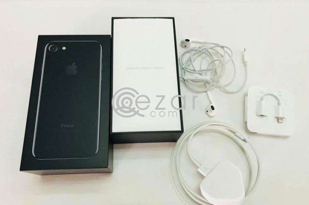 I phone 7 jet black 32gb photo 1