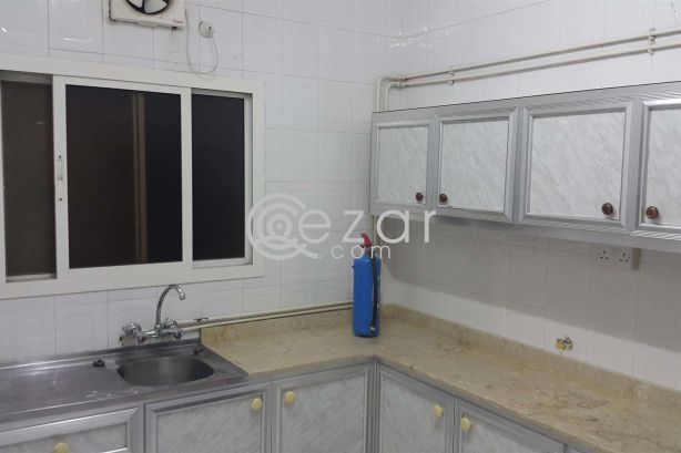 SPACIOUS 2 BEDROOM HALL APARTMENT IN NAJMA C RING ROAD - صورة %index%