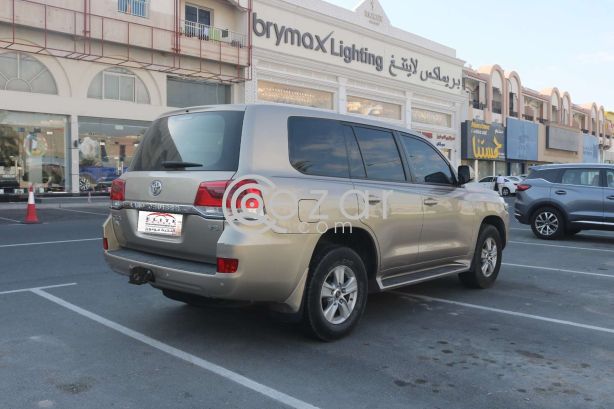 Toyota Land Cruiser  - GXR  2018 - صورة 7