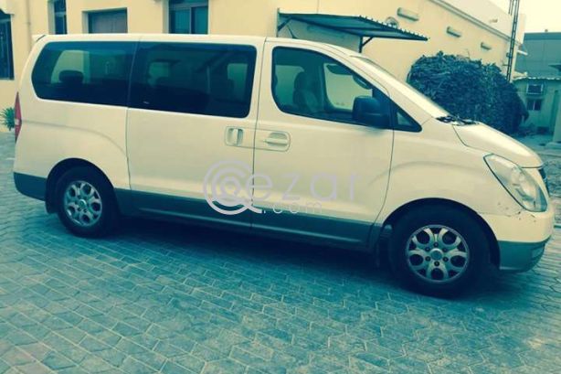 12 Setter HYHUNDAI Car Ready for RENT with Driver photo 2