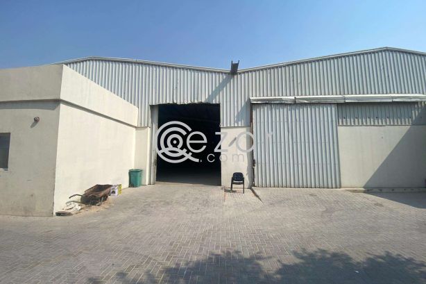 Warehouse Available in Old Industrial Area photo %index%