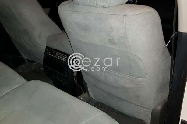 Land cruiser model 2011 in a very good condition photo 7