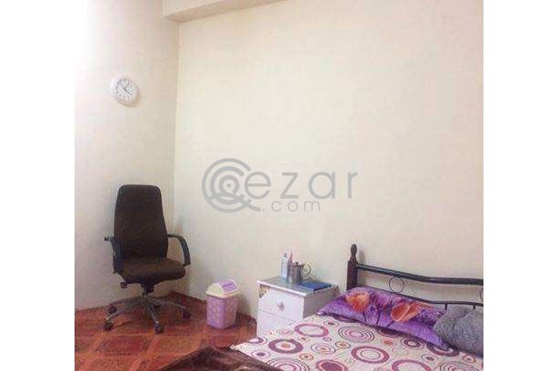 Family Room for Rent (Furnished) - صورة %index%