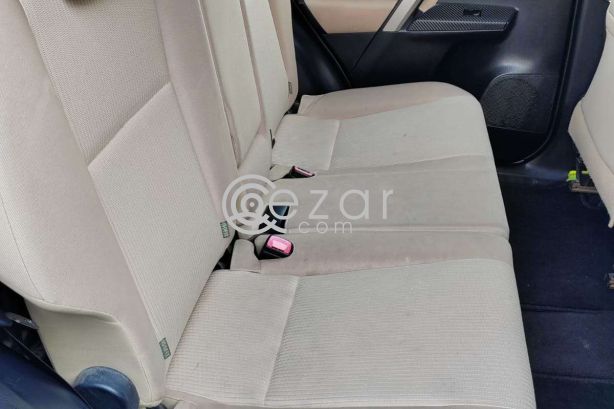 Toyata Rav 4 - صورة 2