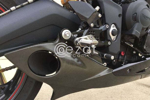 2016 Triumph Daytona 675R ABS - صورة 2