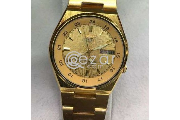 Brand New watch photo 4