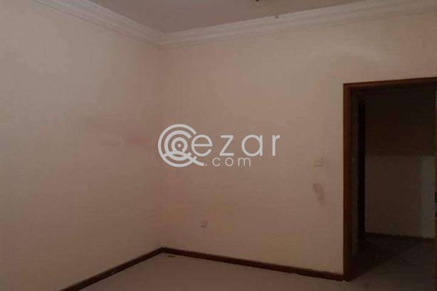 1 BHK for rent in a villa for family only photo %index%