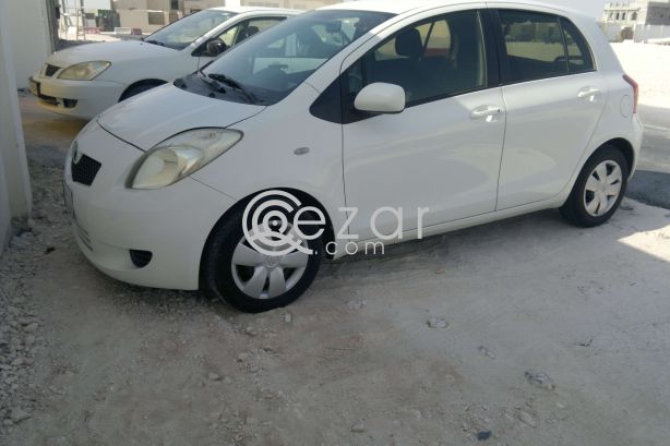 Toyota Yaris Hatchback photo 2