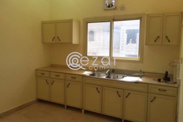 For Rent in Muaither behind the Jockey Club family photo %index%